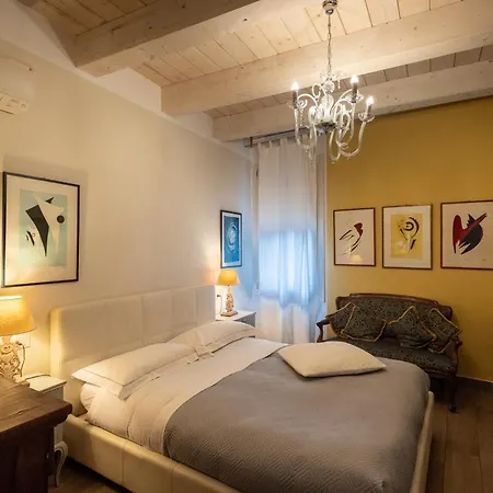 Al Battistero Luxury Oda ve Kahvaltı Ravenna