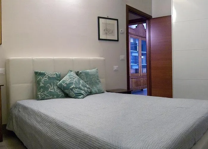 Al Battistero Luxury Couette-café