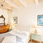 Al Battistero Luxury Bed & Breakfast