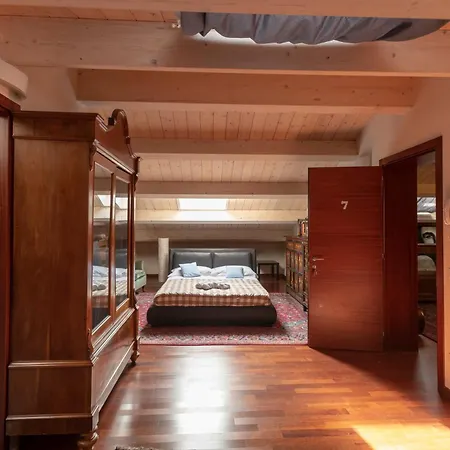 Alojamento de Acomodação e Pequeno-almoço Al Battistero Luxury 3*