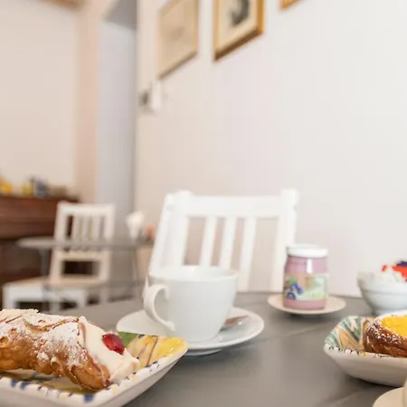 Bed & Breakfast Al Battistero Luxury 2*