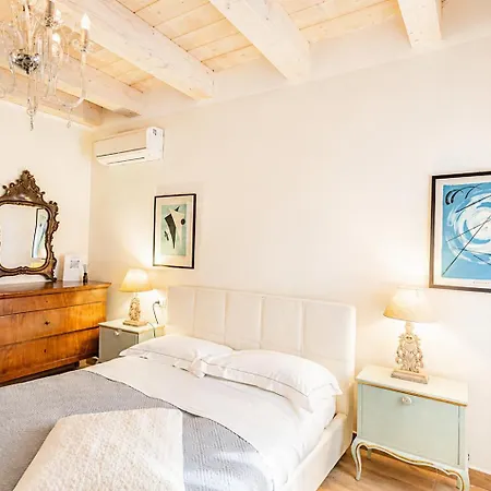 Al Battistero Luxury B&B
