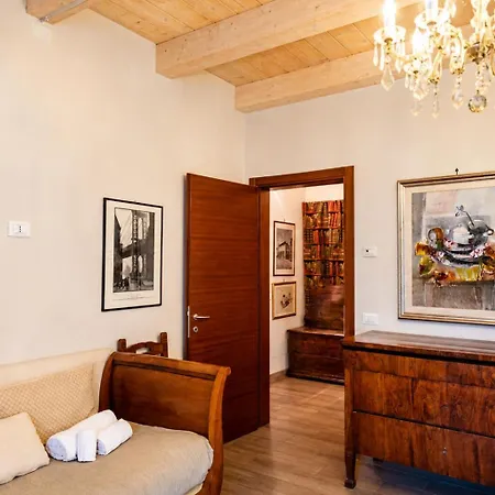 Al Battistero Luxury Bed & Breakfast