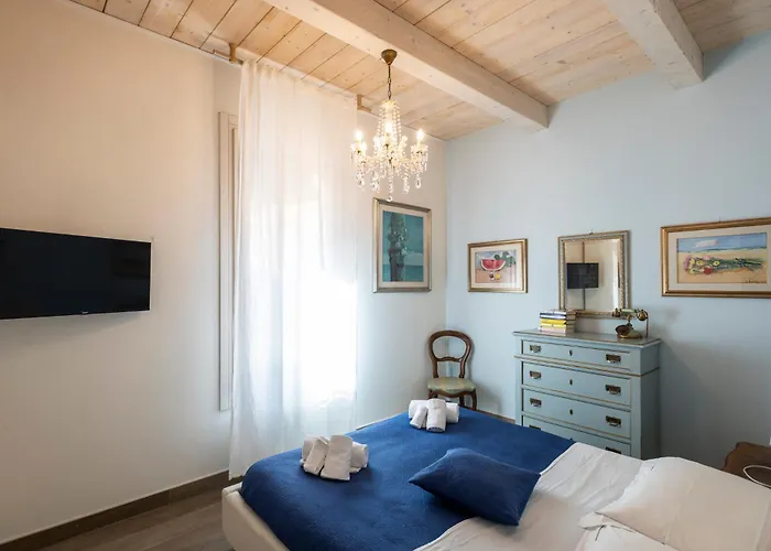 Al Battistero Luxury Alojamento de Acomodação e Pequeno-almoço Ravena