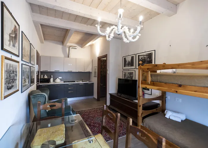 Alojamento de Acomodação e Pequeno-almoço Al Battistero Luxury 3*