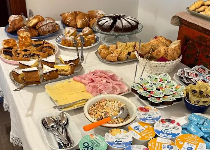 Alojamento de Acomodação e Pequeno-almoço Al Battistero Luxury 3*
